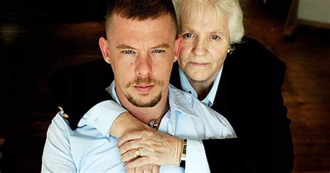 mcqueen death and mother.